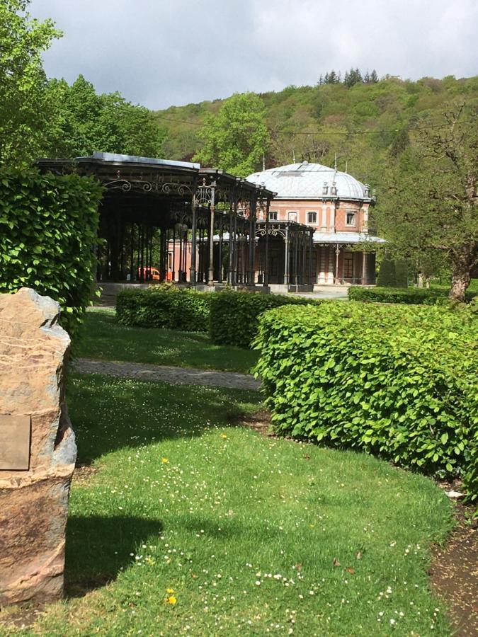 Holiday Home "Les Ancolies " Gite Citadin 스파 외부 사진